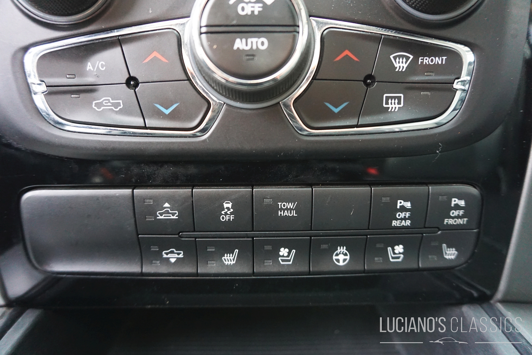 2015 Dodge Ram 1500 Sport Crew Cab